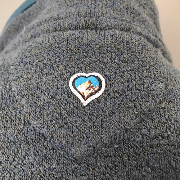 Woman’s Kuhl full zip sweater fleece - Picture 7 of 7